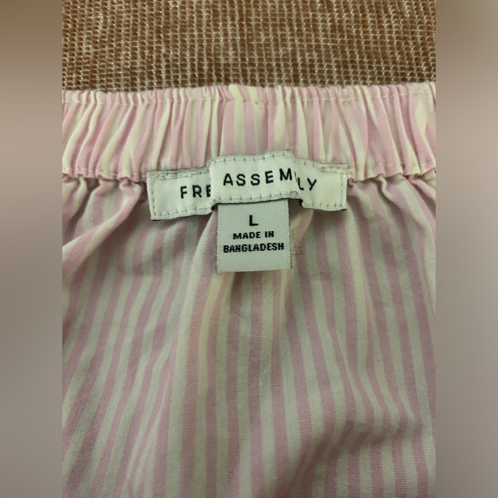 Women’s Off Shoulder Casual Top Size Large - Picture 11 of 12